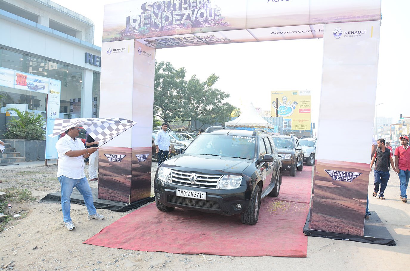 Renault - Adenture Drive