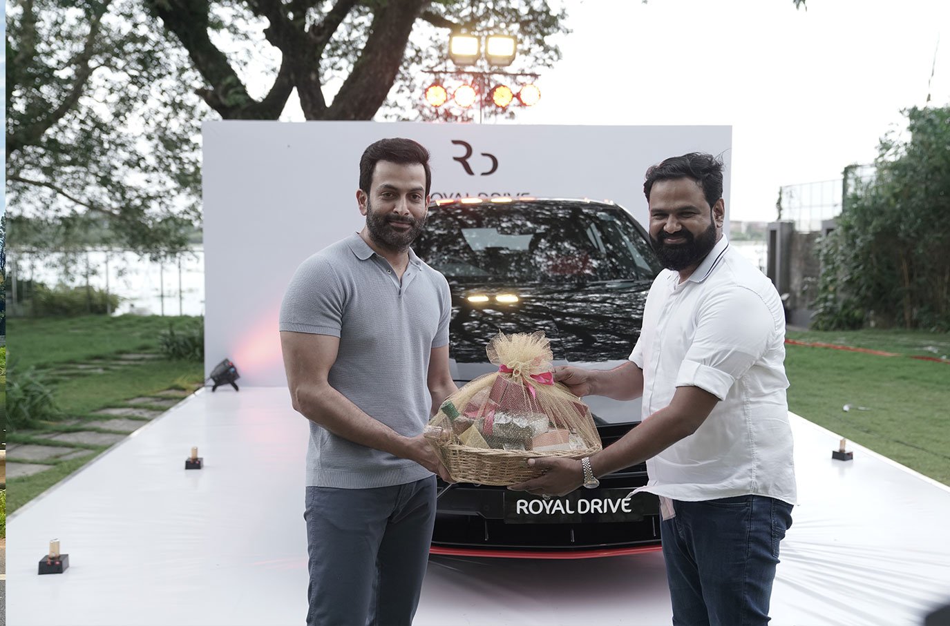 Royal Drive - Key Handover Ceremony