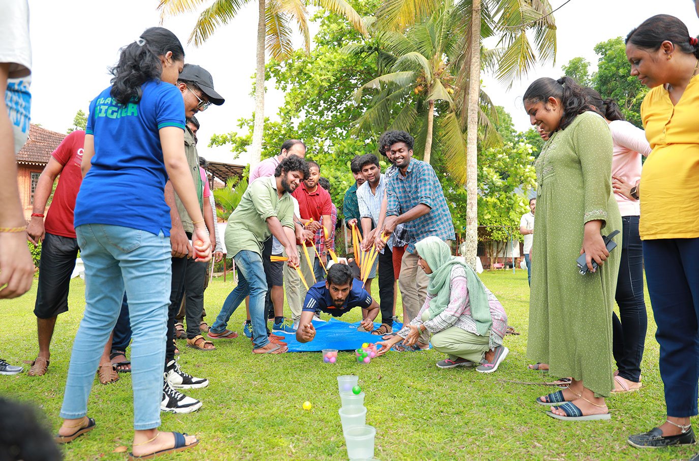 Genpro - Team Building